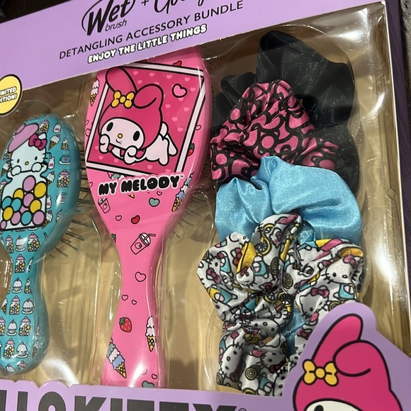 🆕 Wet Brush + Goody Detangling Bundle Hello Kitty - Picture 3 of 4